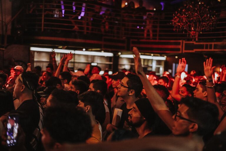 Bar Concert Bar concert : comment profiter d’une ambiance vraiment immersive ...